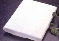 【在庫処分セール！】800匁白バスタオル（約60×120cm）